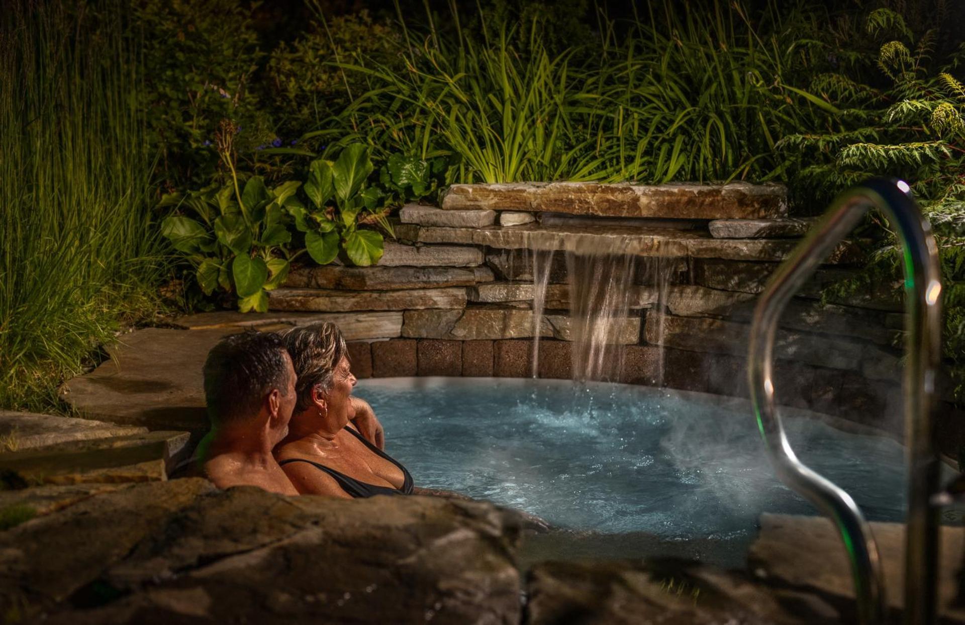 Auberge Des Falaises La Malbaie Ngoại thất bức ảnh